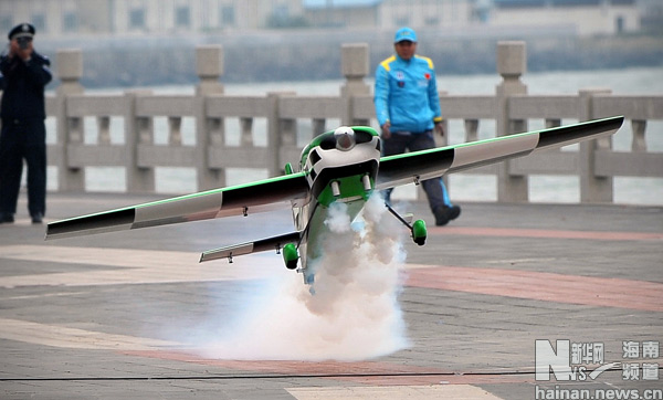 12��17�����h(hu��n)�����w������ِ�_Ļʽ�ϵĺ���ģ�ͱ�����