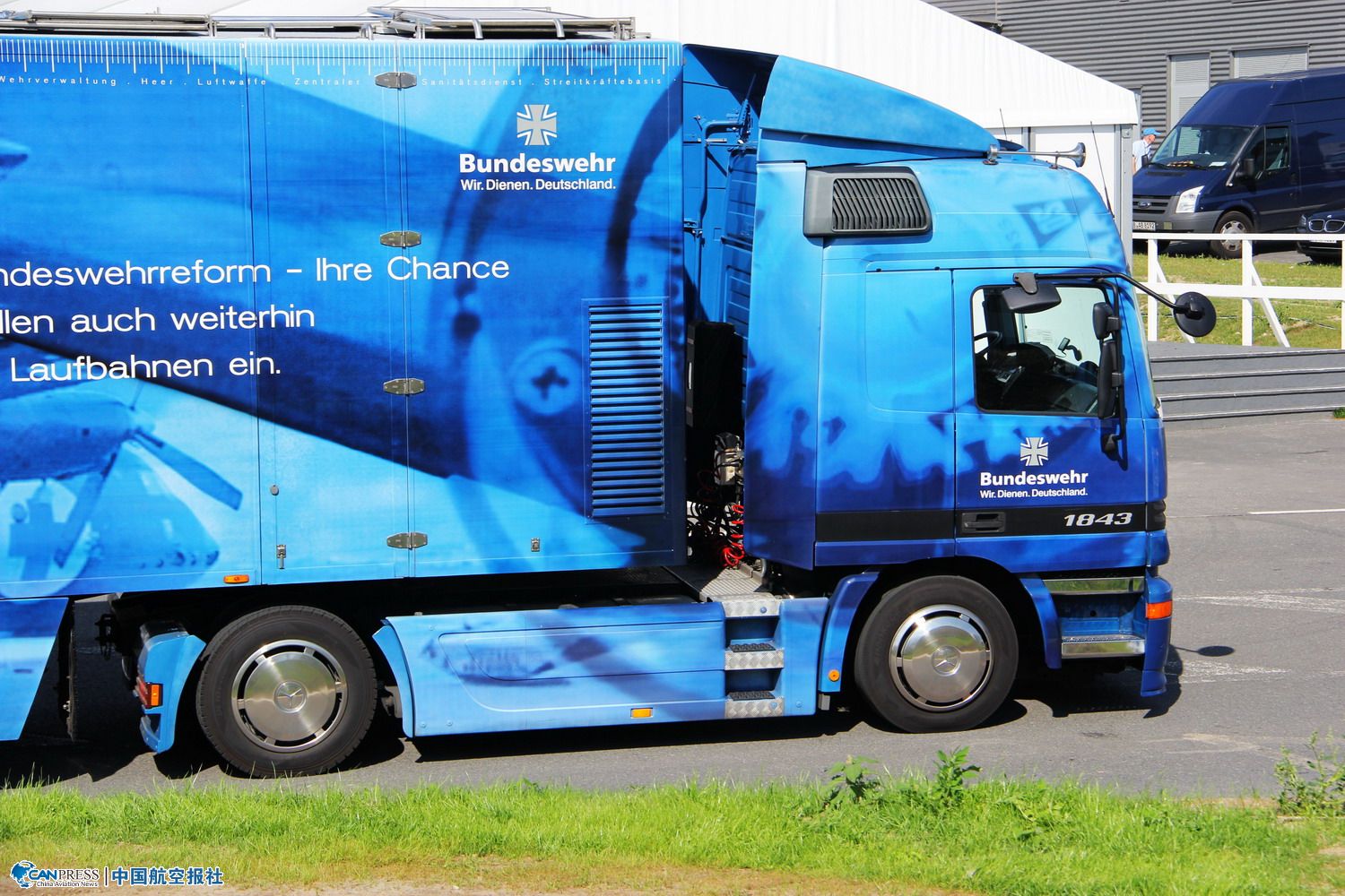 ���ֺ�չ�oչ֮��(li��n)��܊����܇