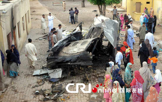 ���ؕr�g2012��4��22�����ͻ�˹̹�񱊁����͙C�����F���������y��(���H�ھ�/CFP)